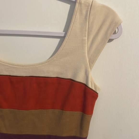 3/$25💙 ✨BCBG dress✨ - Picture 4 of 7